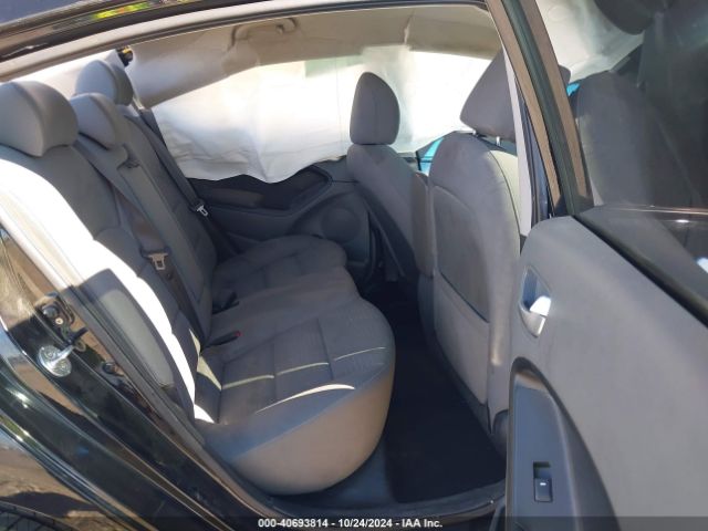 3KPFL4A78HE111970 KIA FORTE LX