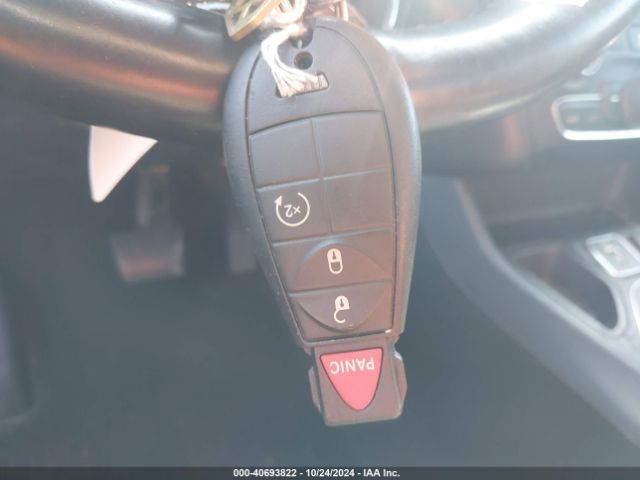 1C4PJLCB1KD312690 Jeep Cherokee Latitude Fwd