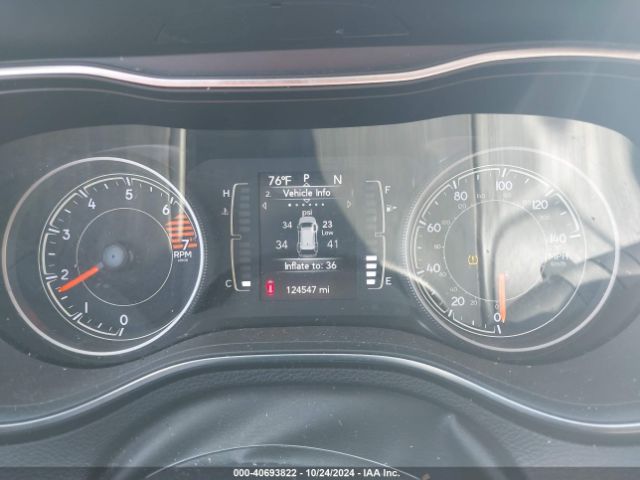 1C4PJLCB1KD312690 Jeep Cherokee Latitude Fwd
