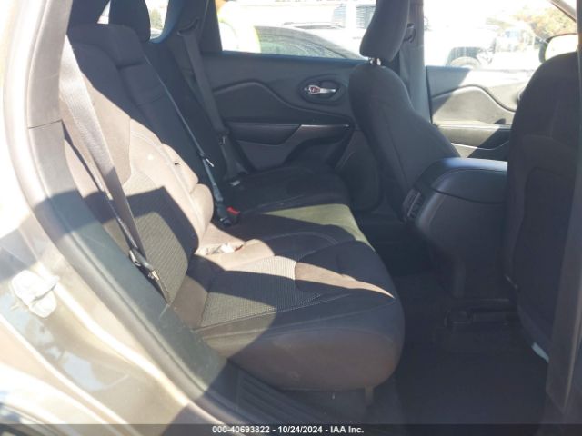 1C4PJLCB1KD312690 Jeep Cherokee Latitude Fwd