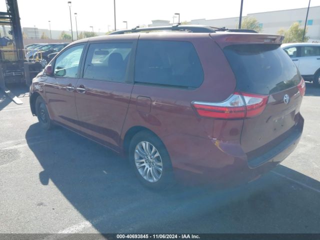 5TDYK3DC2FS566184 Toyota Sienna Xle 8 Passenger