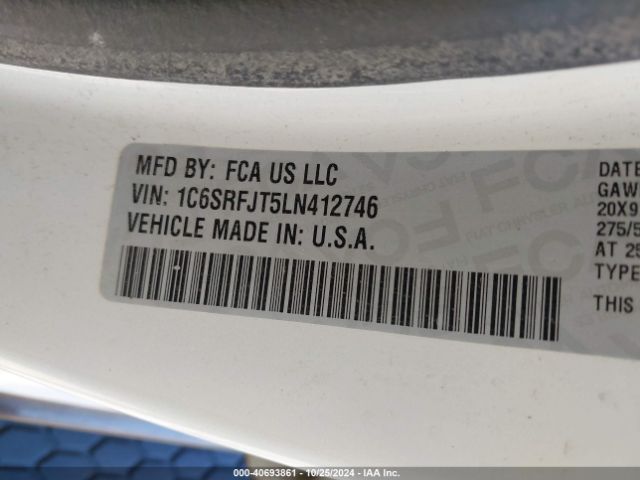 1C6SRFJT5LN412746 RAM 1500 Laramie  4x4 5'7 Box