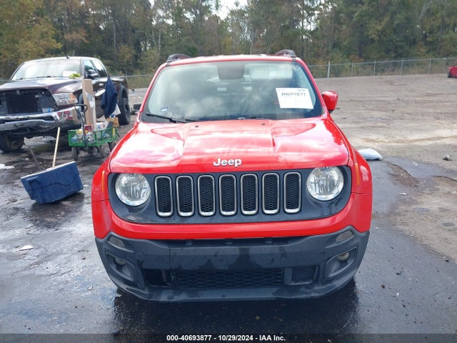 ZACCJABT3FPB85817 Jeep Renegade Latitude