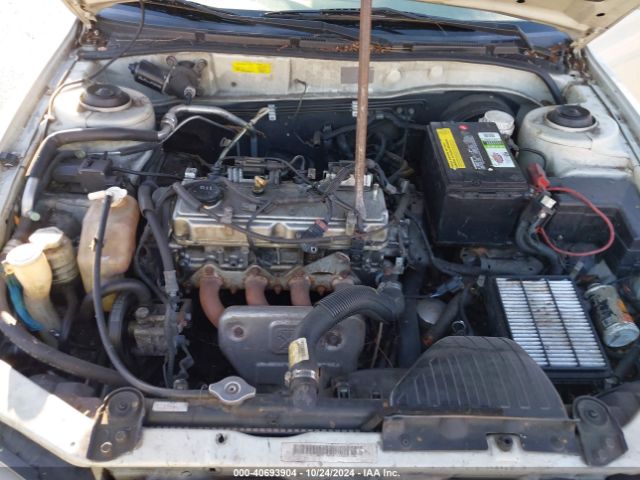 2000 MITSUBISHI GALANT 4A3AA46G4YE050523 Photo 9