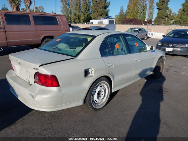 2000 MITSUBISHI GALANT 4A3AA46G4YE050523 Photo 3