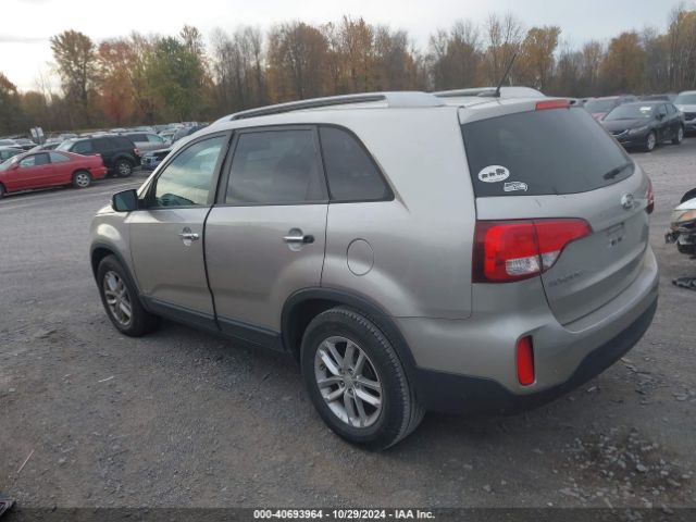 5XYKTCA68EG523465 KIA SORENTO LX