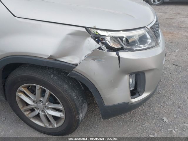 5XYKTCA68EG523465 KIA SORENTO LX