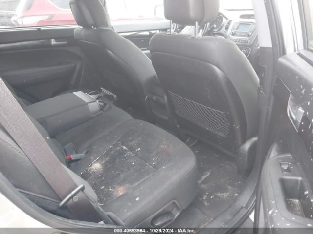 5XYKTCA68EG523465 KIA SORENTO LX