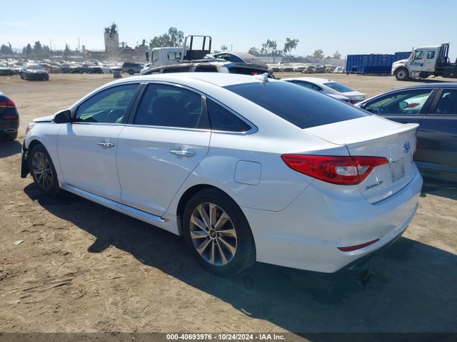 Hyundai Sonata Sport 2015 5NPE34AF0FH252110 Image 3
