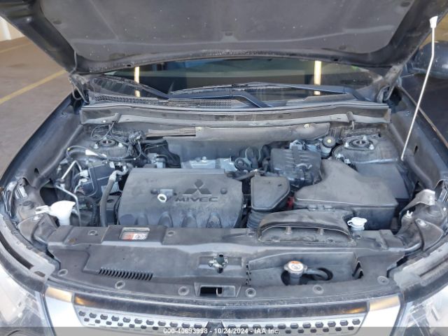 2019 MITSUBISHI OUTLANDER JA4AZ3A36KZ043321 Photo 9