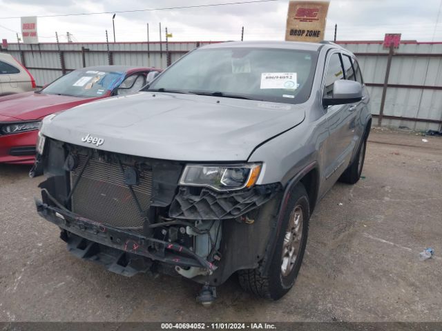 1C4RJEAG4HC756910 Jeep Grand Cherokee Laredo 4x2
