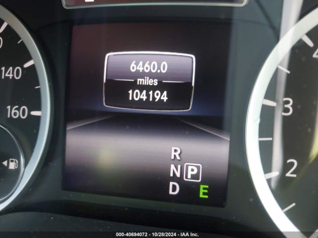 SJKCH5CP2HA021009 Infiniti Qx30 Premium