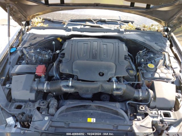 SAJAF4BV5HA964717 Jaguar Xe 35t R-sport