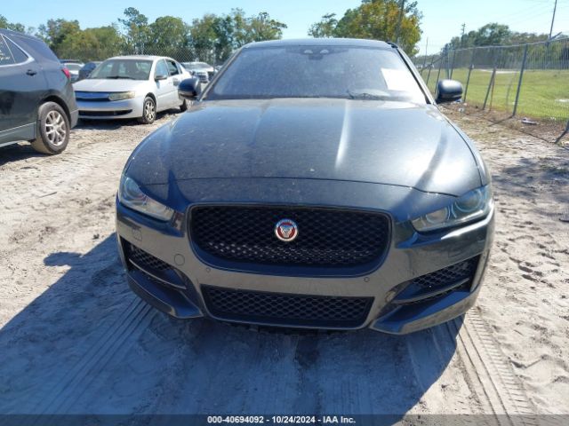 SAJAF4BV5HA964717 Jaguar Xe 35t R-sport