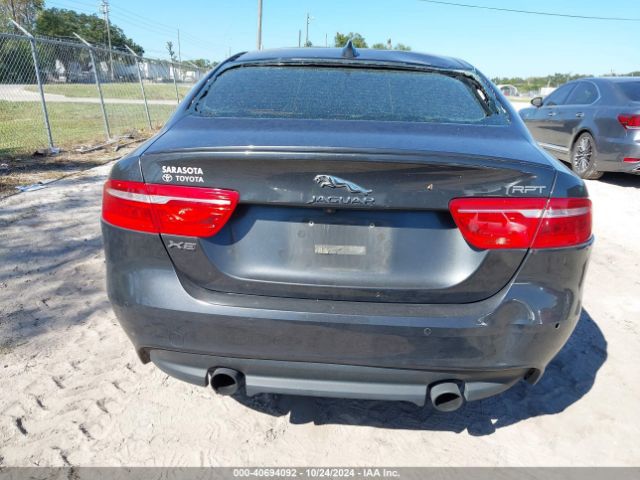 SAJAF4BV5HA964717 Jaguar Xe 35t R-sport