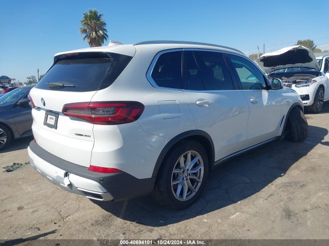 5UXCR4C06M9H05572 BMW X5 Sdrive40i