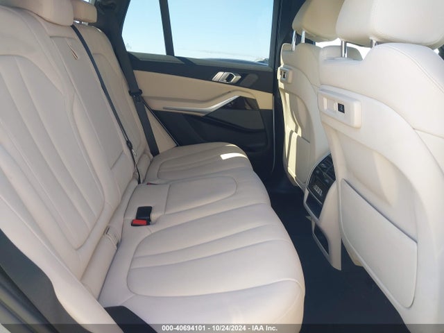 5UXCR4C06M9H05572 BMW X5 Sdrive40i