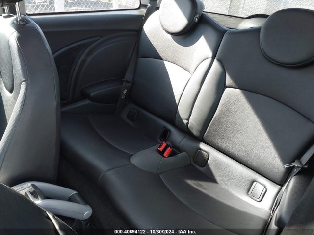 2008 MINI COOPER WMWMF335X8TT67939 Photo 7