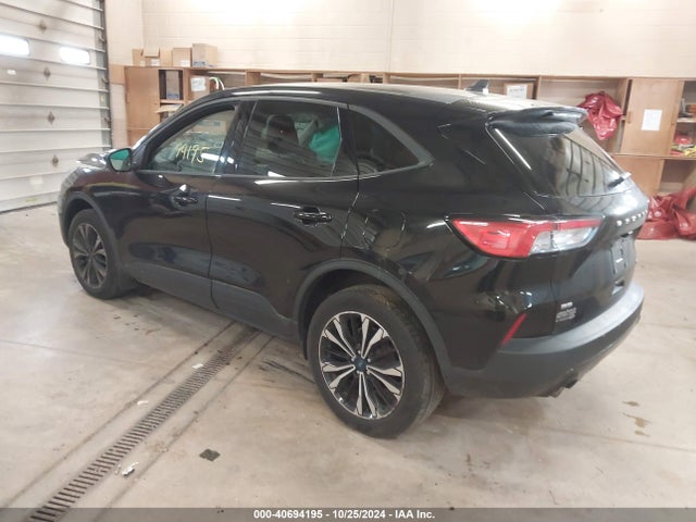 Ford ESCAPE SE 2022 1FMCU9G61NUB44216 Image 3