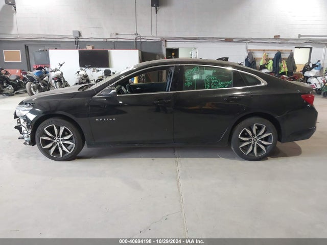 Chevrolet MALIBU LT 2018 1G1ZD5ST4JF288998 Image 14