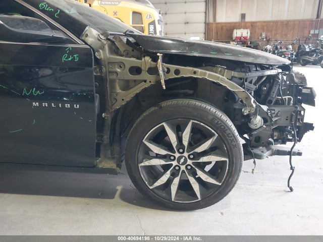 Chevrolet MALIBU LT 2018 1G1ZD5ST4JF288998 Image 6
