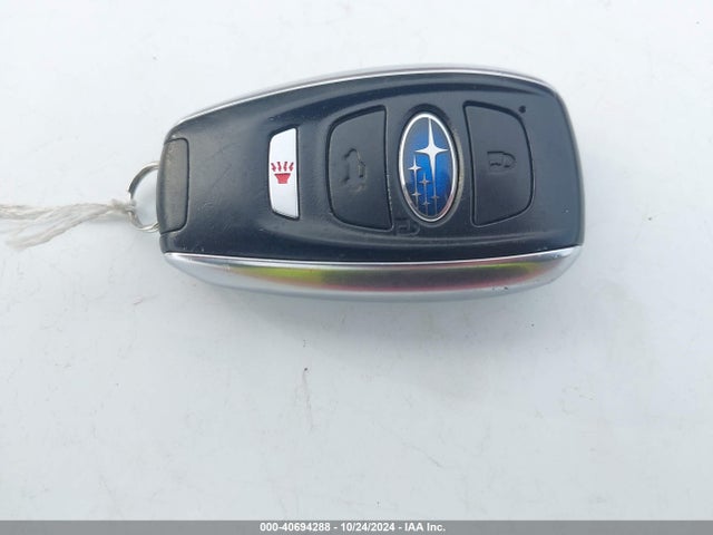 Subaru Crosstrek 2.0i Premium 2017 JF2GPABC4H8206721 Image 11