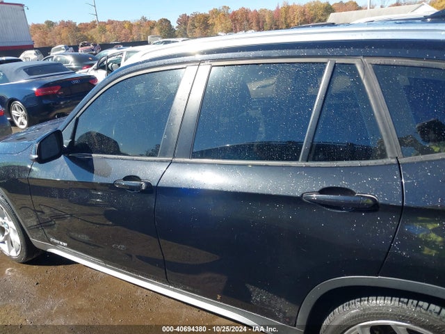 BMW X1 Xdrive28i 2014 WBAVL1C5XEVY15176 Image 15