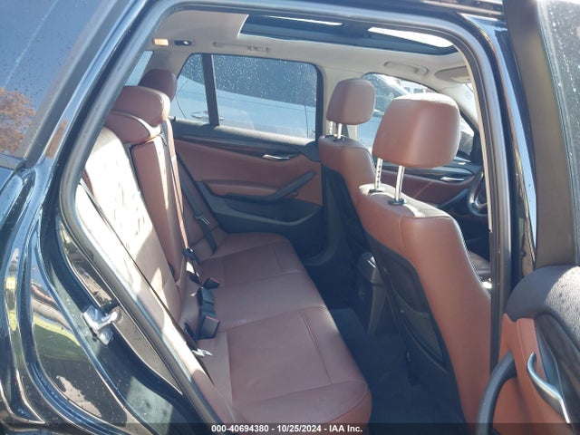 BMW X1 Xdrive28i 2014 WBAVL1C5XEVY15176 Image 8