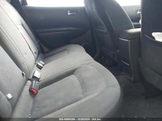 JN8AS5MT2FW650572 Nissan Rogue Select S