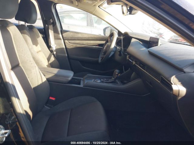 JM1BPAA70M1315659 Mazda Mazda3 2.0
