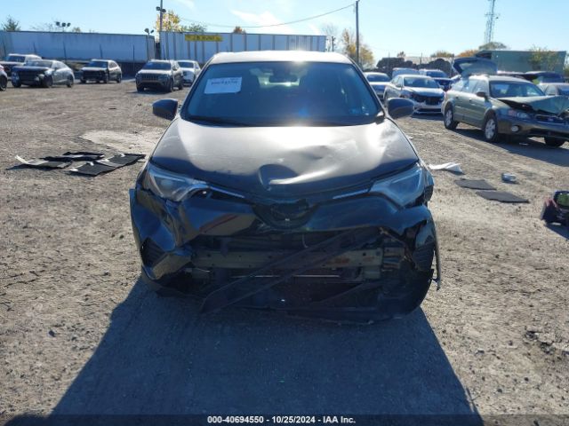 2T3BFREV6HW675553 Toyota RAV4 LE