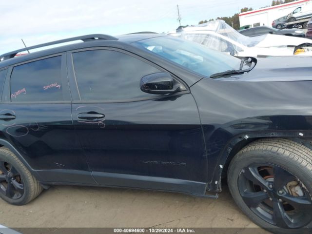 1C4PJLCB4JD544604 Jeep Cherokee Latitude Fwd