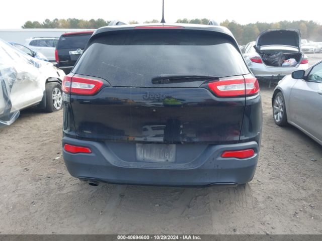 1C4PJLCB4JD544604 Jeep Cherokee Latitude Fwd