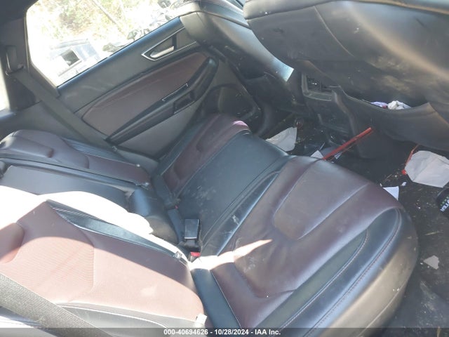 2FMPK4K96LBB27135 Ford Edge Titanium