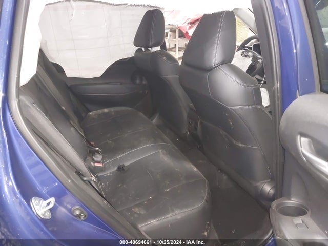 7MUDAABG0PV068942 Toyota Corolla Cross Xle