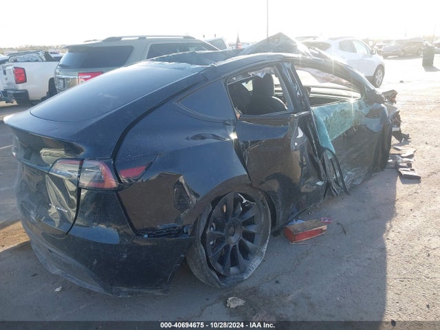 2023 TESLA MODEL Y 7SAYGAEE3PF887262 Photo 3