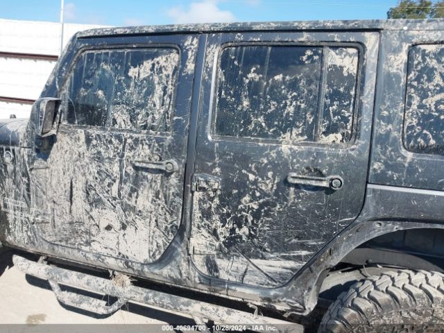 1C4BJWDG9HL574817 Jeep Wrangler Unlimited Sport 4x4