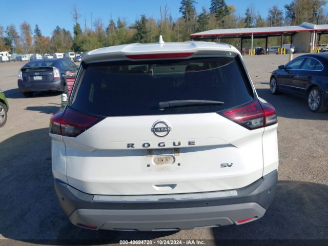 5N1BT3BA2NC673476 Nissan Rogue Sv Fwd