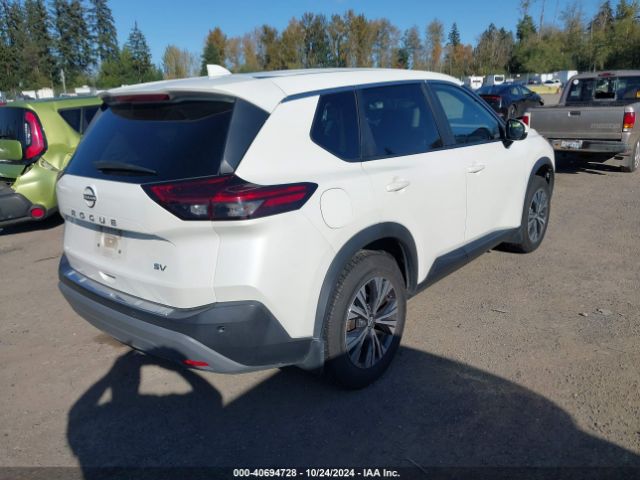 5N1BT3BA2NC673476 Nissan Rogue Sv Fwd