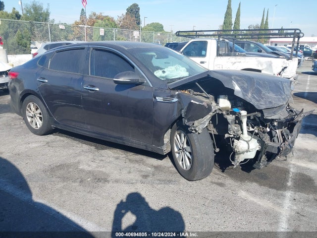 KIA Optima Lx 2017 5XXGT4L38HG138771 Image 13