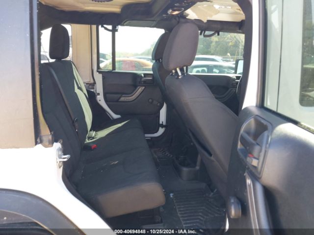 1C4BJWDG7HL746522 Jeep Wrangler Unlimited Sport 4x4