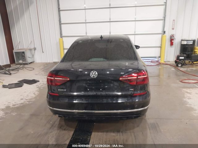 1VWAA7A35JC040073 Volkswagen Passat 2.0t R-line/2.0t S