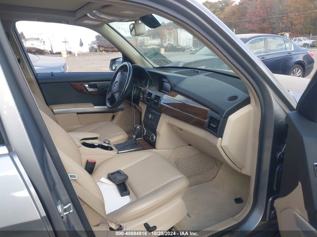 40694918 :رقم المزاد ، WDCGG8HB7AF482005 vin ، 2010 Mercedes-benz Glk 350 4matic مزاد بيع