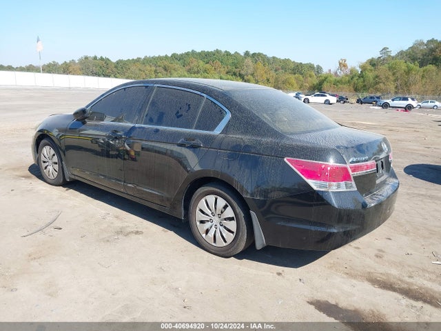 40694920 :رقم المزاد ، 1HGCP2F3XBA116472 vin ، 2011 Honda Accord 2.4 Lx مزاد بيع