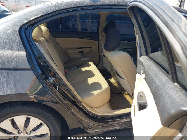 40694920 :رقم المزاد ، 1HGCP2F3XBA116472 vin ، 2011 Honda Accord 2.4 Lx مزاد بيع