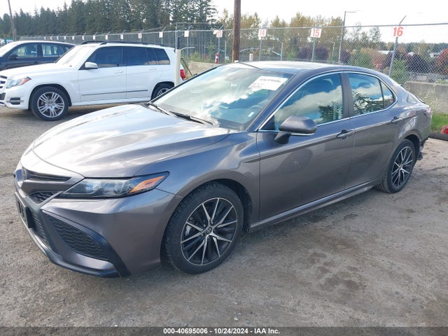 Toyota CAMRY SE 2022 4T1G11AK4NU671863 Image 2
