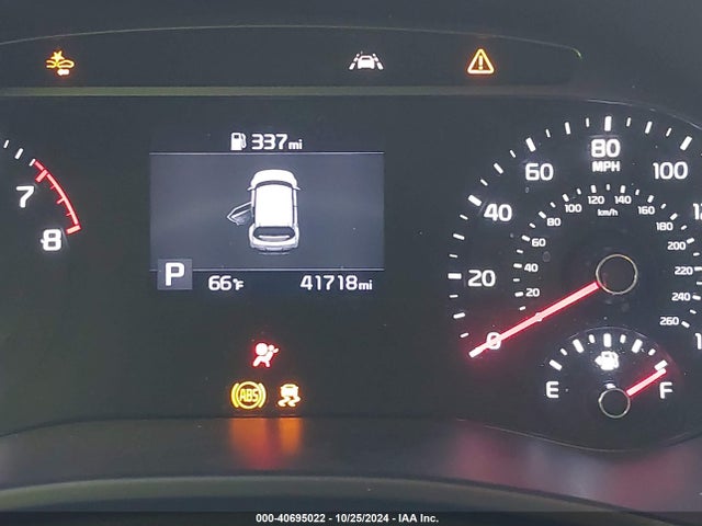 KIA Soul X-line 2021 KNDJ23AU3M7755755 Image 16