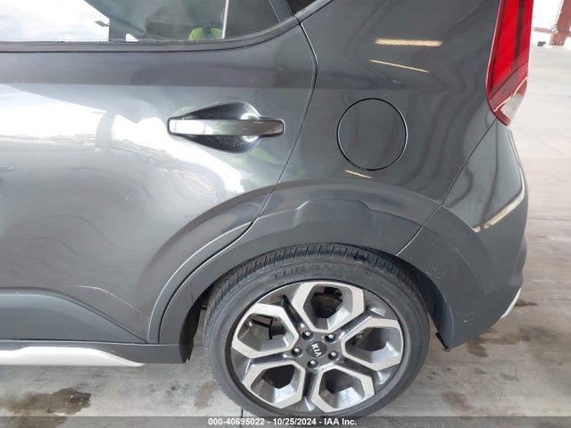 KIA Soul X-line 2021 KNDJ23AU3M7755755 Image 18