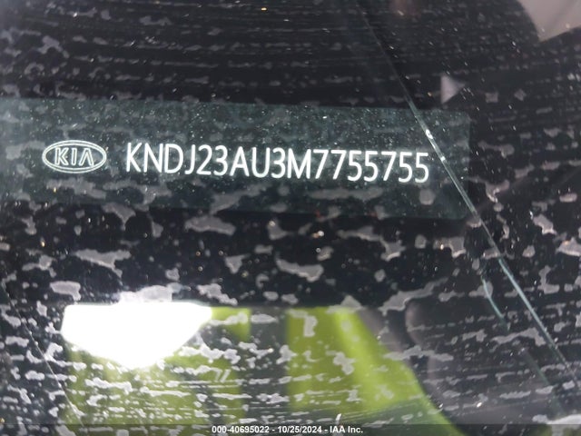 KIA Soul X-line 2021 KNDJ23AU3M7755755 Image 9