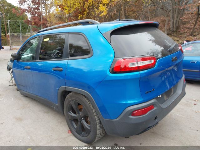 1C4PJMAS6HW621187 Jeep Cherokee Altitude 4x4